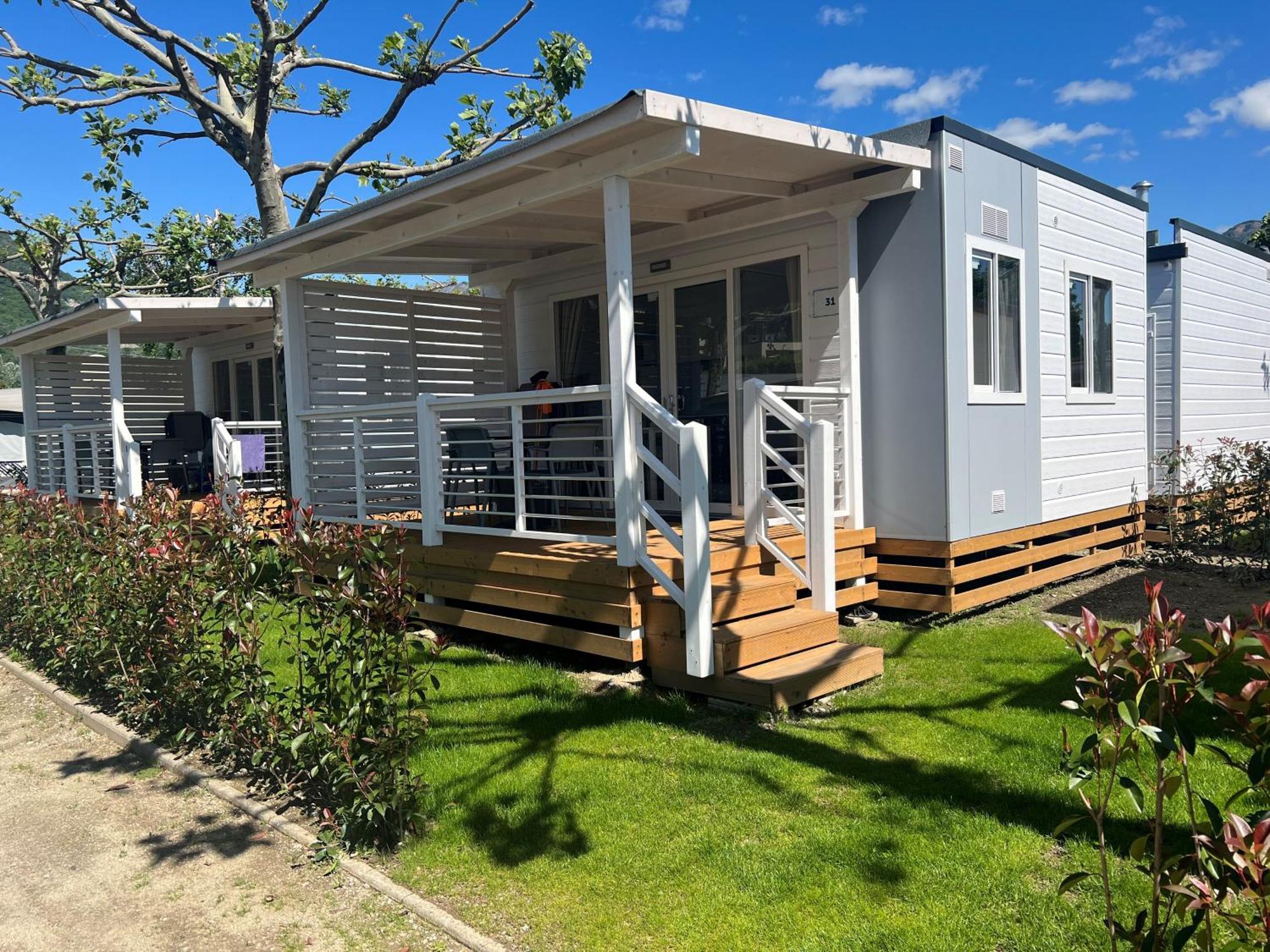 Mobile Home,1624777126:JPEG